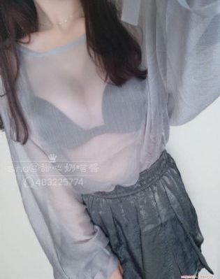 从路人角色开始的探索英雄谭