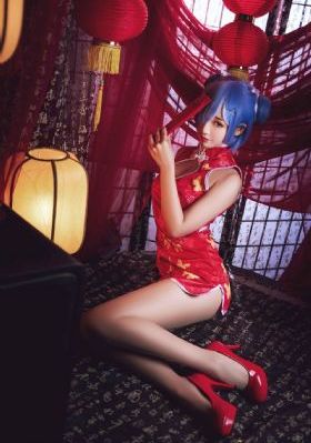 女集中营在线观看